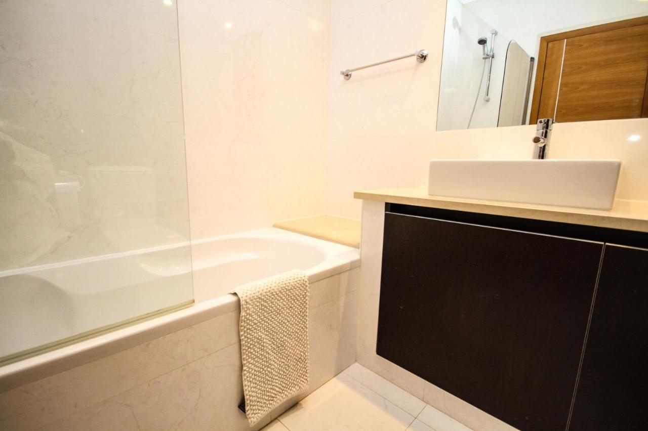 Luxury Apartment - T2 Vue Sur Piscine - Luz المظهر الخارجي الصورة