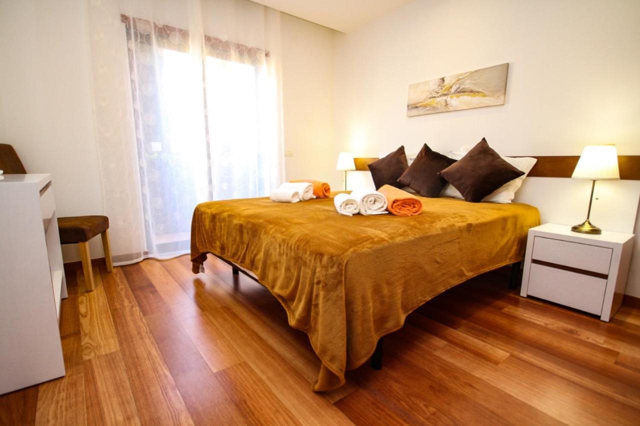 Luxury Apartment - T2 Vue Sur Piscine - Luz المظهر الخارجي الصورة